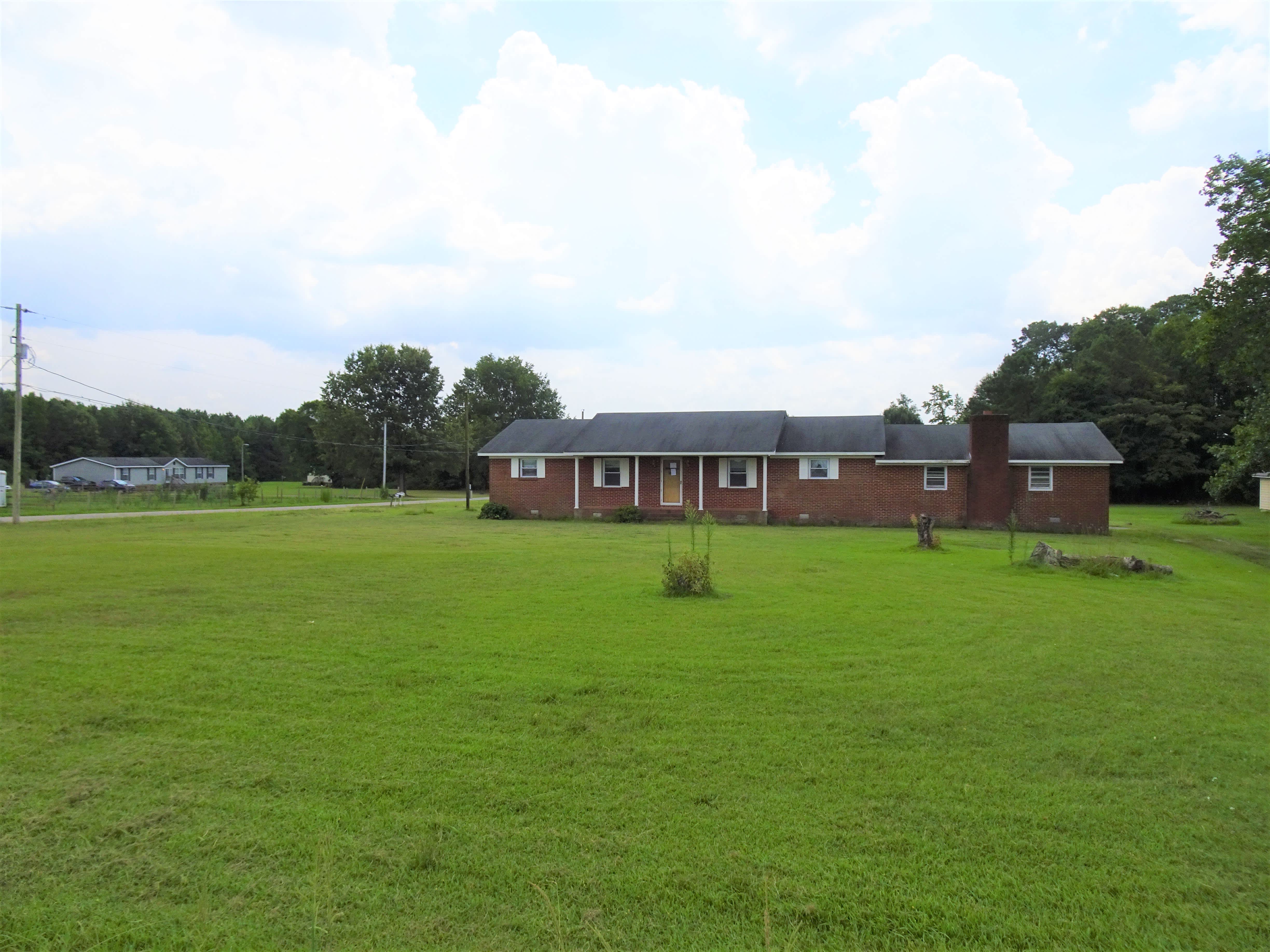 Photograph of 641 Nc Highway 561 W, Aulander, NC 27805