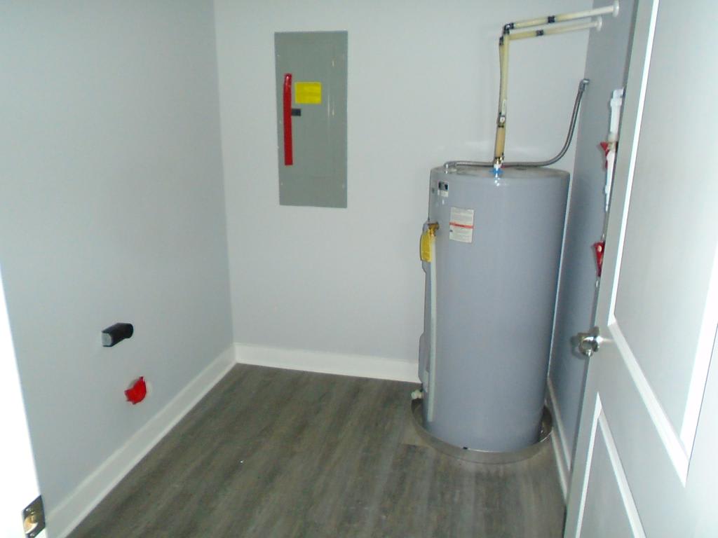 2707 Berry Rd photo