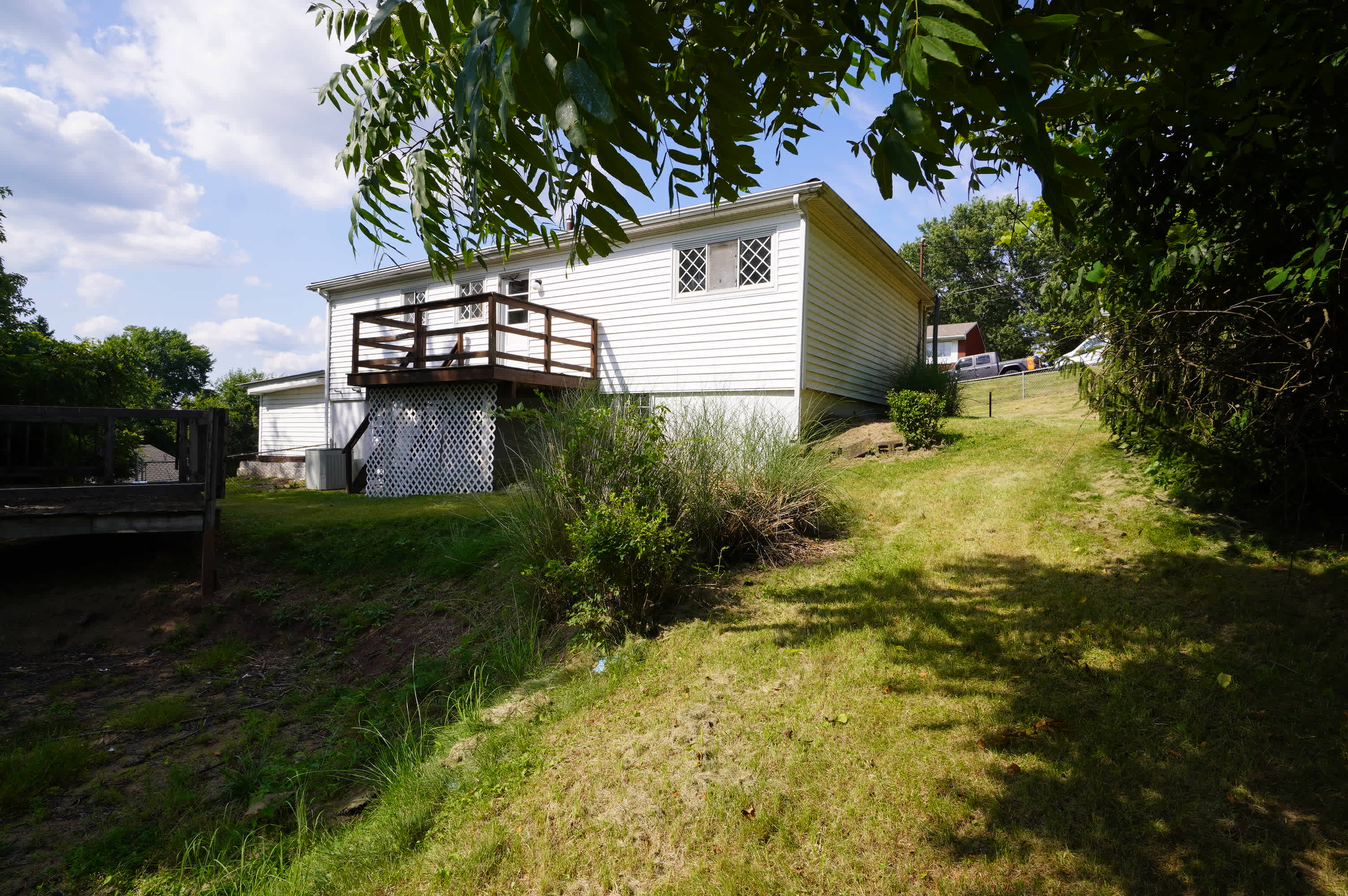 19 Hillcrest D photo