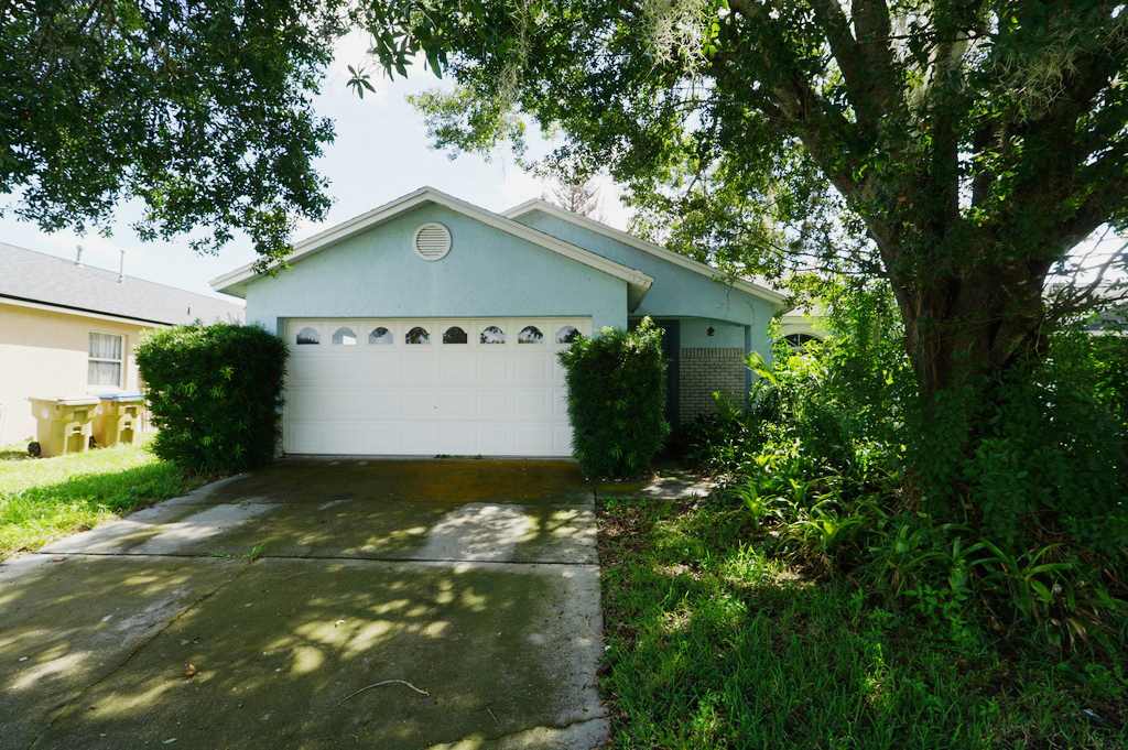 Photograph of 1523 Indian Oaks Trl, Kissimmee, FL 34747