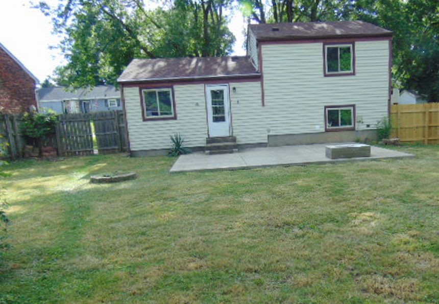 4815 Redmon Ct photo