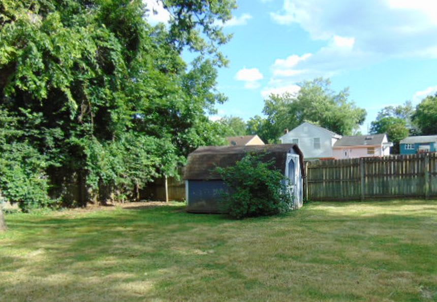 4815 Redmon Ct photo