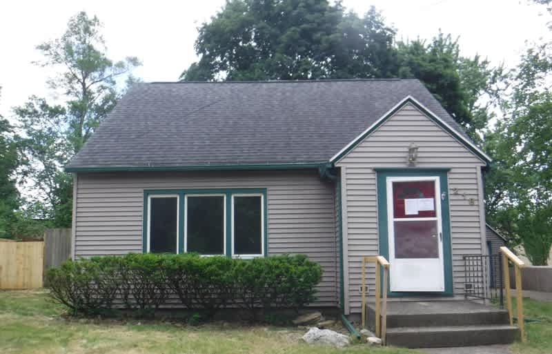 Photograph of 218 Amos Ave, Portage, MI 49002