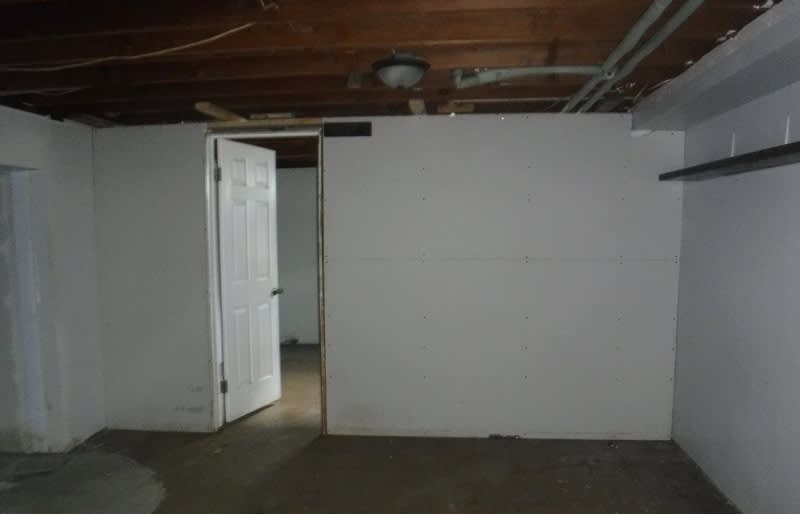 1525 E G Ave photo