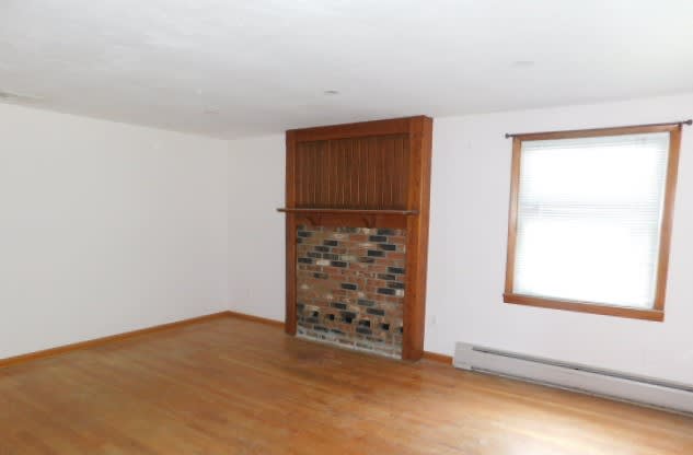 6 Meadow Avenue photo
