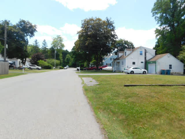 20 Farm Ln photo