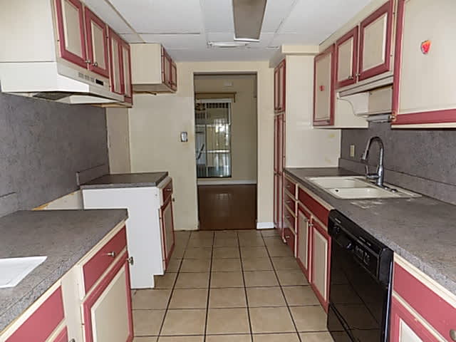 1000 Dartmouth Dr photo