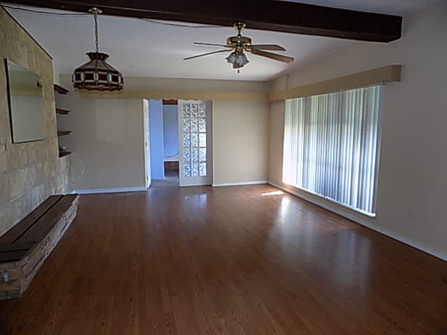 1000 Dartmouth Dr photo