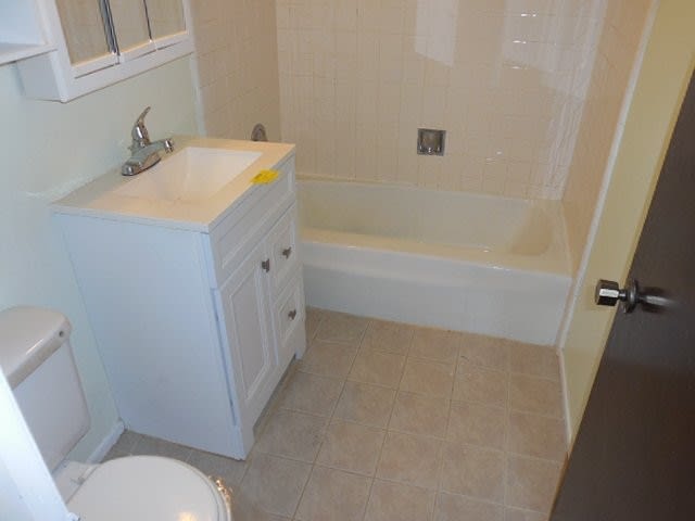 314 Lathrop Ave Unit 203 photo