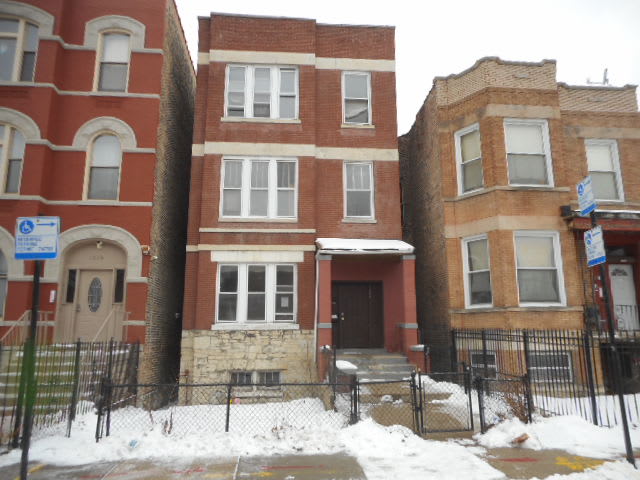 Single Family Home 9BR 3BA — 1304 S Fairfield Ave, Chicago, IL