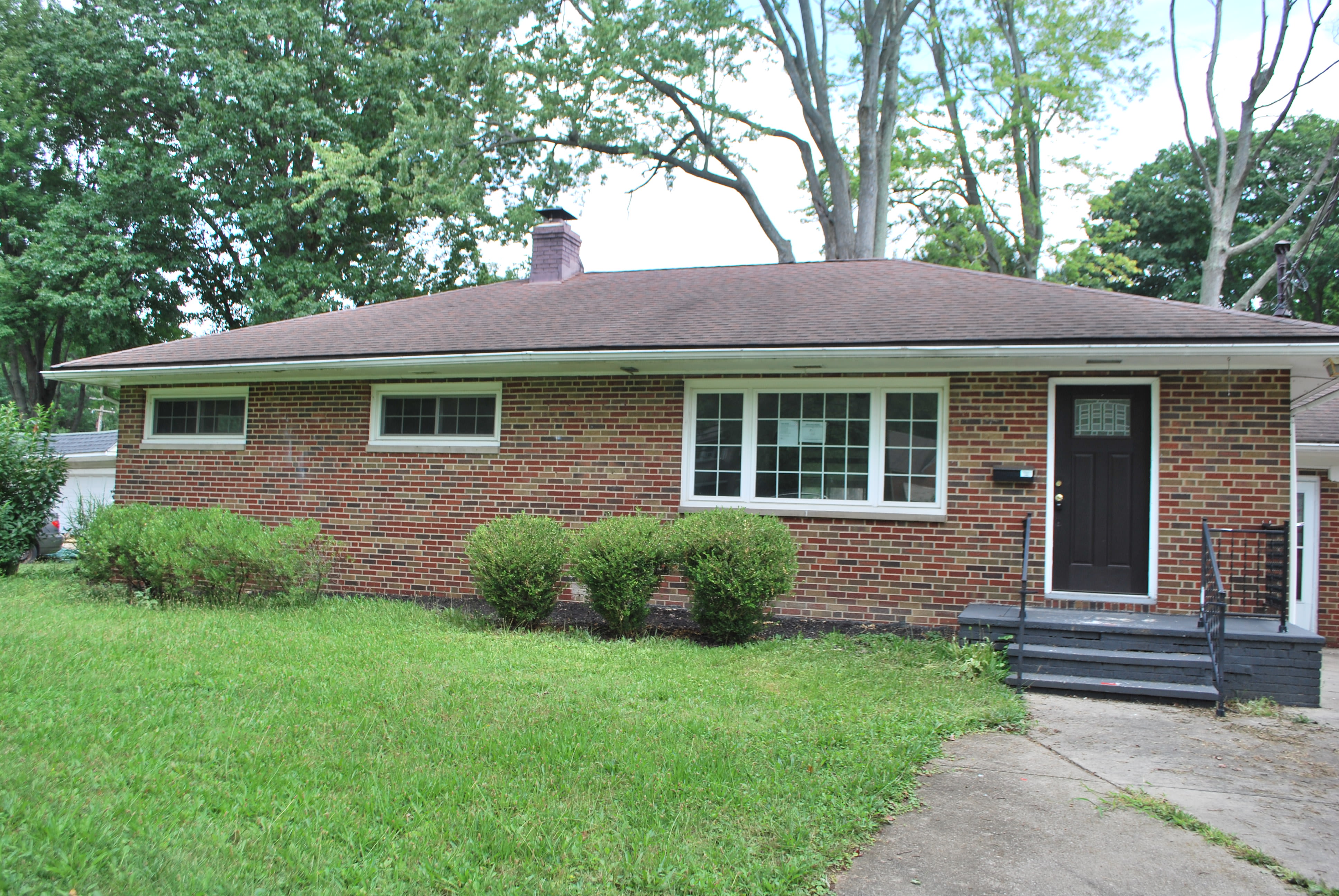 3463 Clague Rd