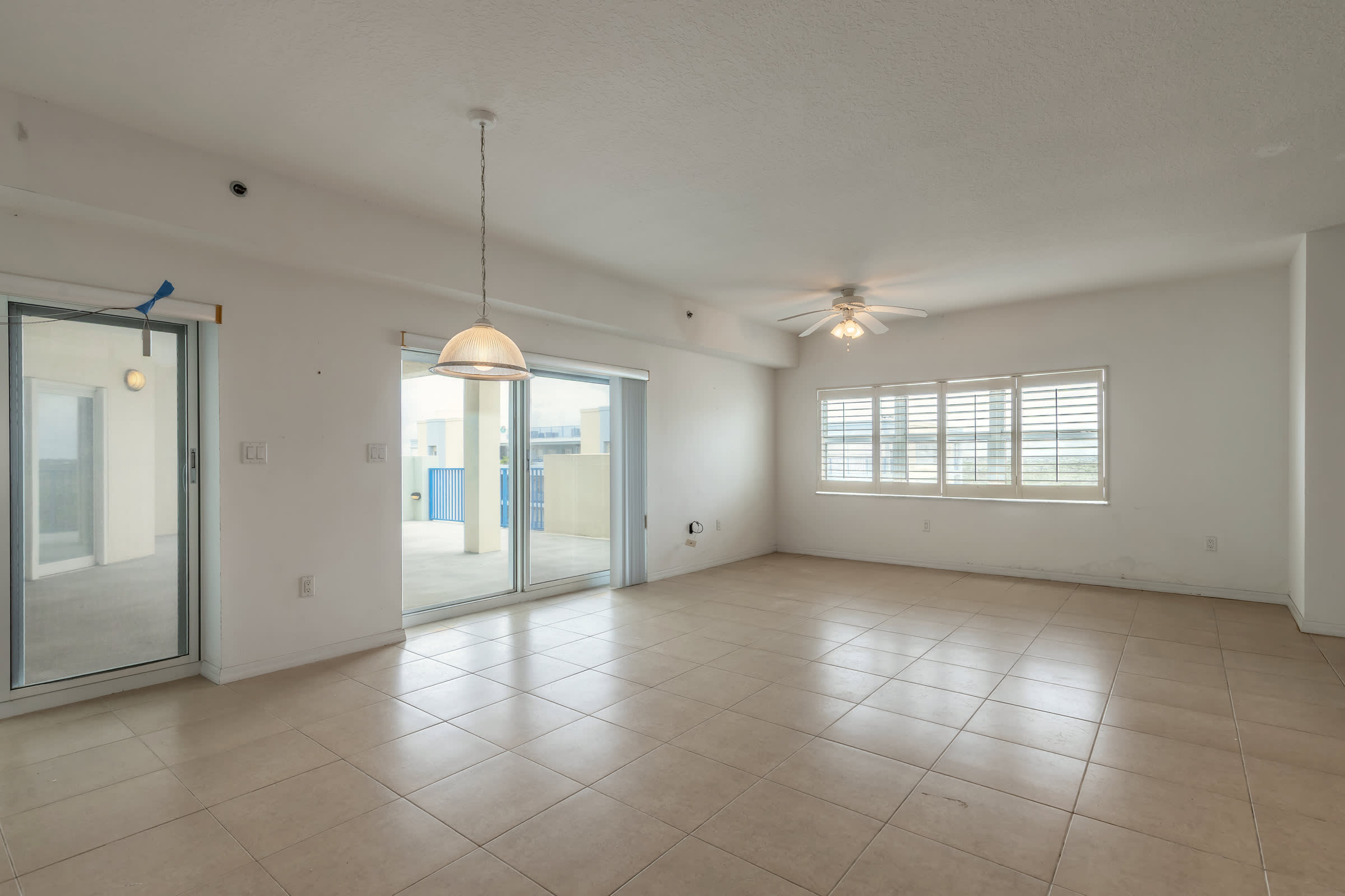 5300 S Atlantic Ave Apt3605 photo