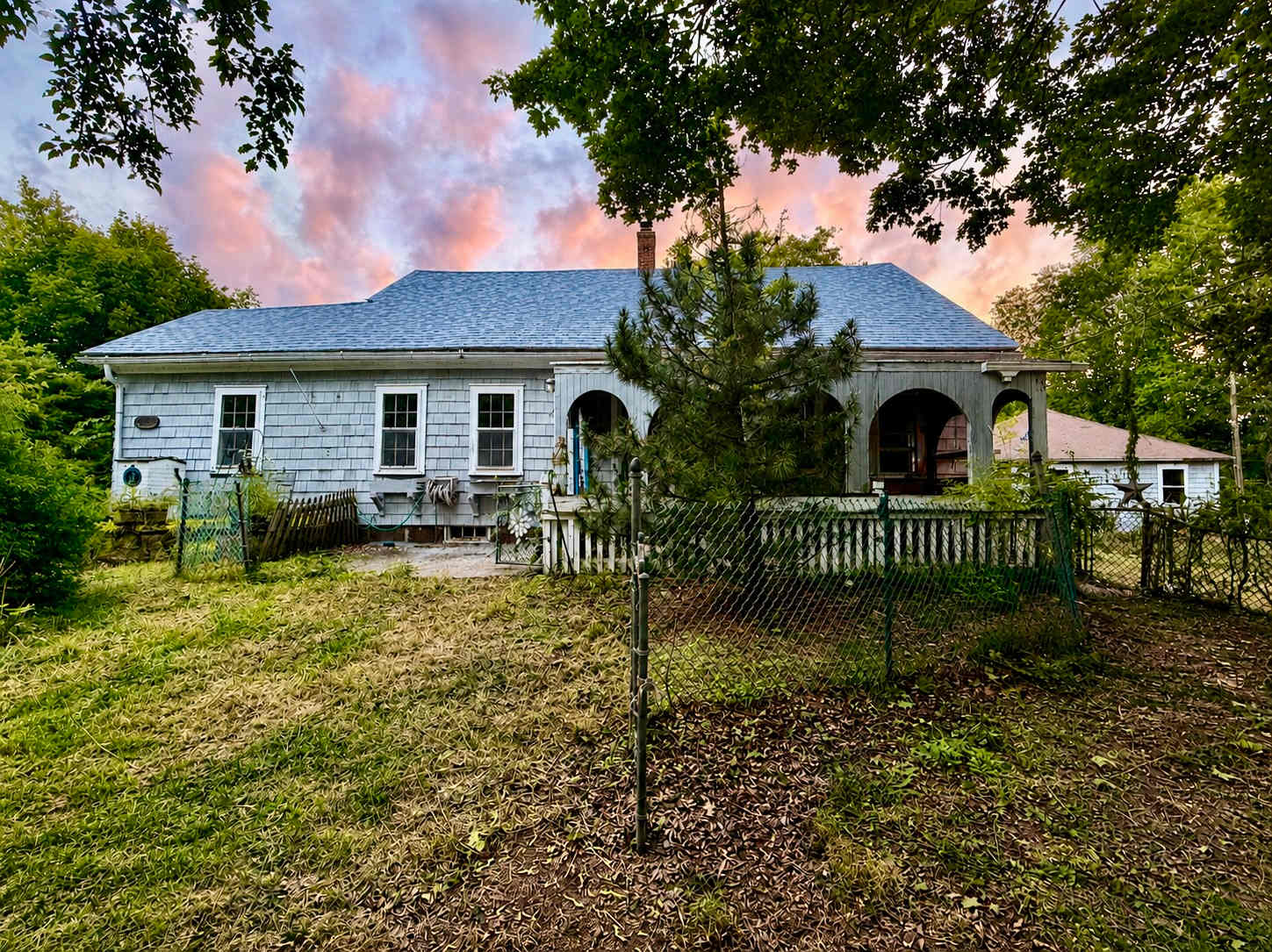 Photograph of 102 Colvintown Rd, Coventry, RI 02816