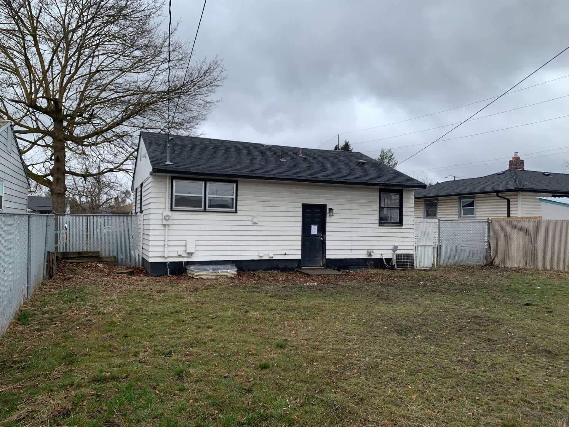 1415 E Dalke Ave photo