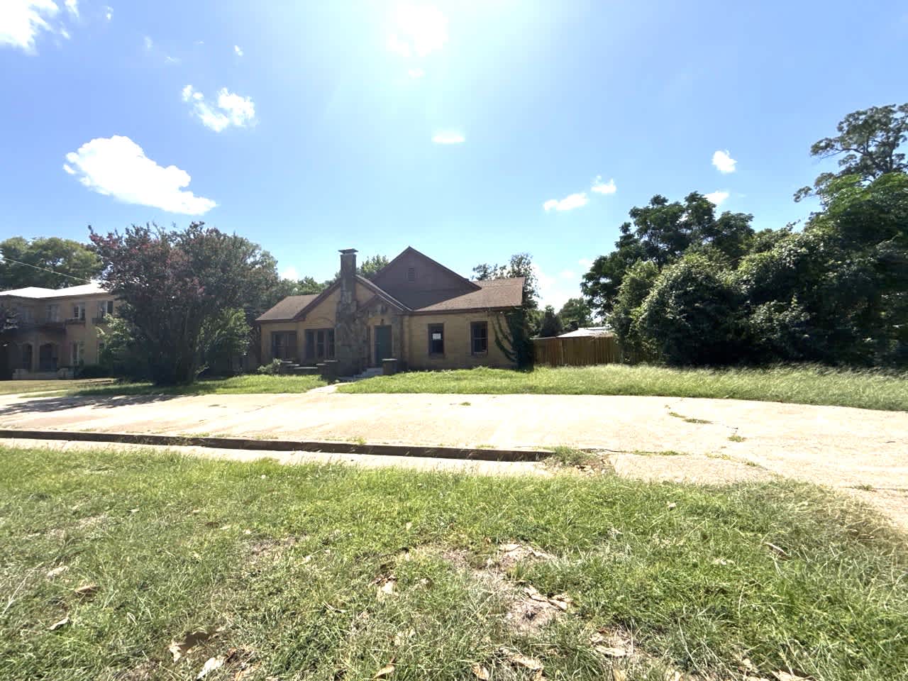 216 S Prairieville St photo