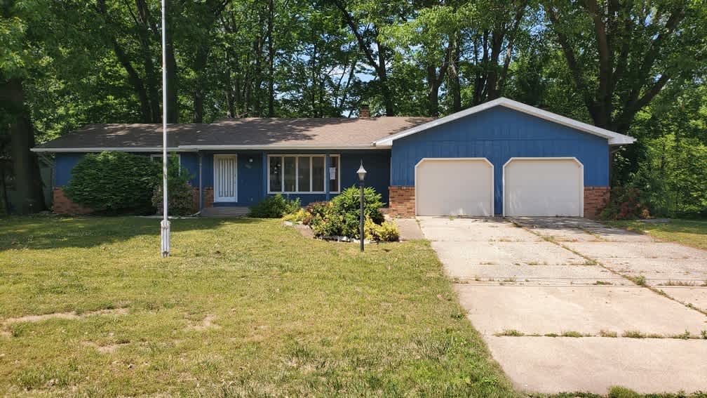 Photograph of 14261 Essenburg Dr, Holland, MI 49424