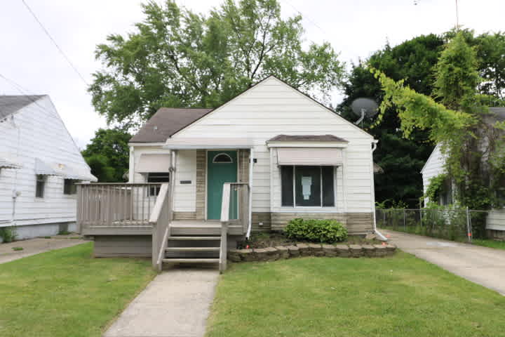 Single Family Home 2BR 1BA - 2430 Kentucky Ave, Flint, MI