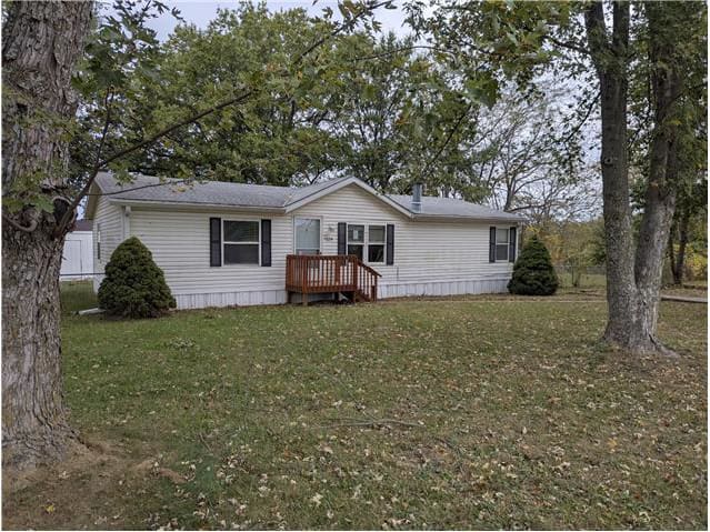 Photograph of 7529 Beach Drive, Odessa, MO 64076