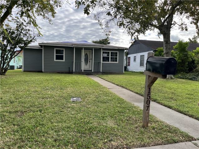 Photograph of 1507 W 5th Street, Freeport, TX 77541