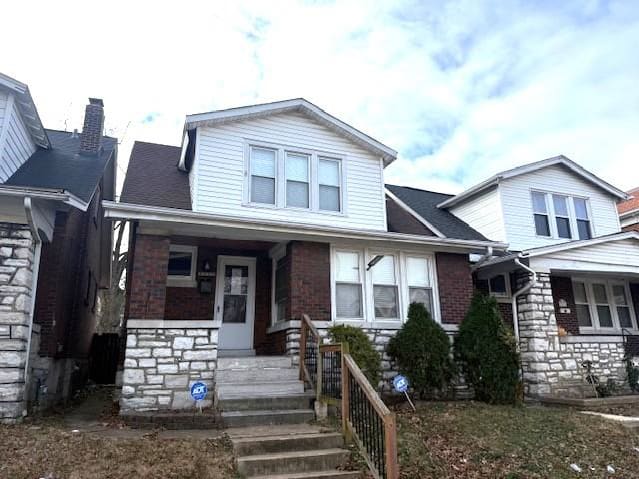 Photograph of 1012 Bates St, Saint Louis, MO 63111