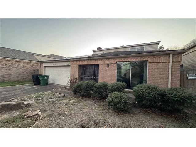 Single Family Home 3BR 2.1BA - 2162 Paso Rello Dr, Houston, TX