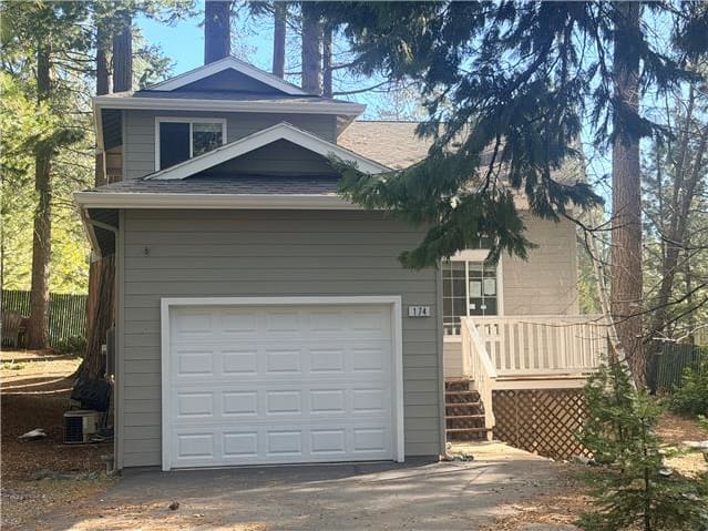 Photograph of 174 Wood Chip Cir, Arnold, CA 95223