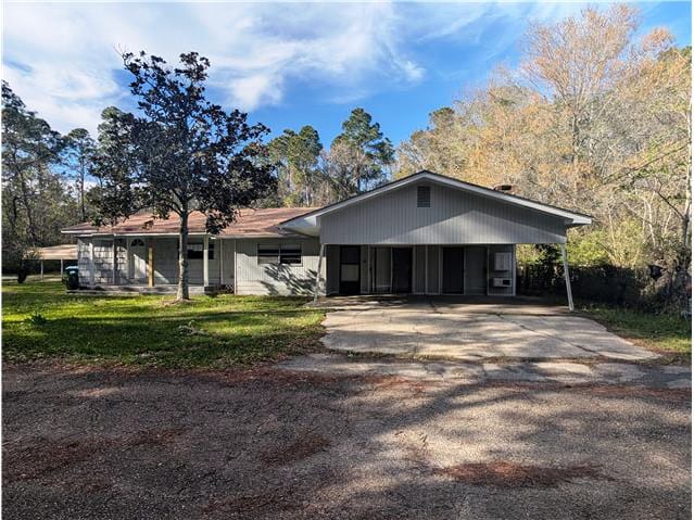 Single Family Home 3BR 2BA — 5810 30th St, Gulfport, MS