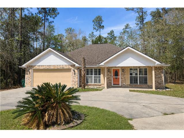 Photograph of 42162 Noma Drive, Diamondhead, MS 39525