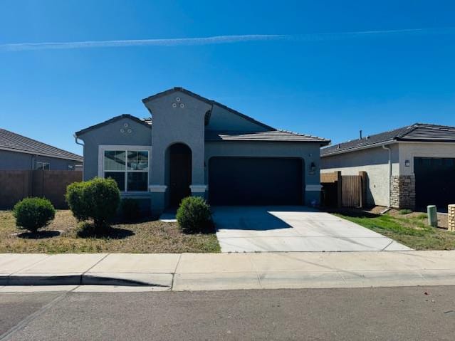 Photograph of 40957 W Shaver Dr, Maricopa, AZ 85138