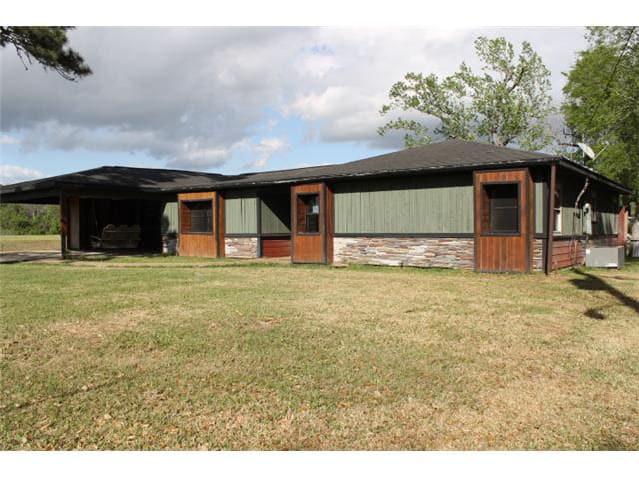 Photograph of 5005 Shelley Dr, Beaumont, TX 77705