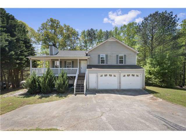 Single Family Home 3BR 2BA — 185 Wyngate Ct, Dallas, GA