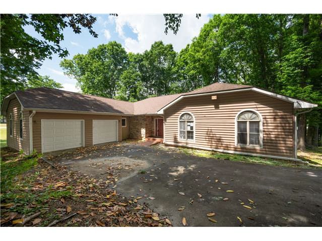 Photograph of 3245 W Anderson Dr, Lithia Springs, GA 30122