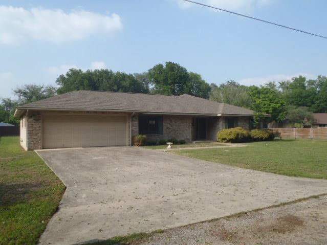 Photograph of 2620 Blumberg Park Rd, Seguin, TX 78155