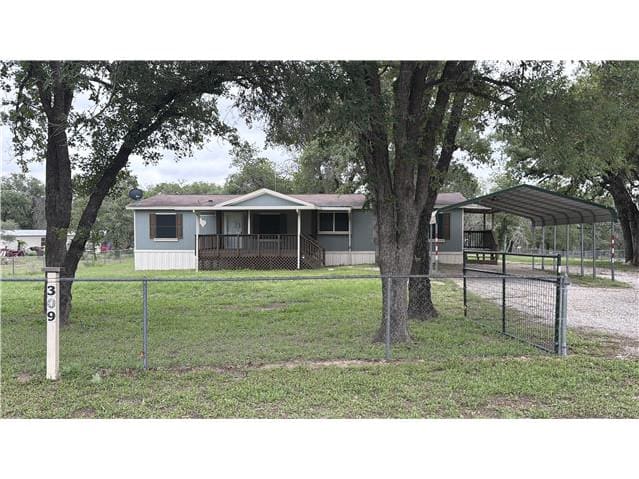 Photograph of 309 Hickory Run, La Vernia, TX 78121