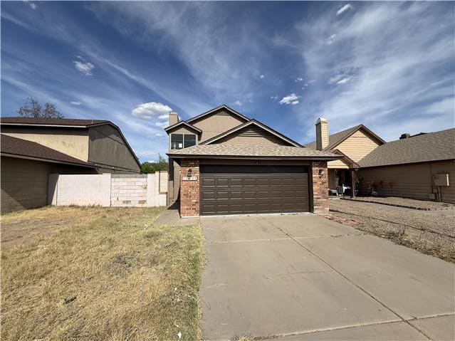 Single Family Home 3BR 2.1BA — 10639 N 63rd Drive, Glendale, AZ