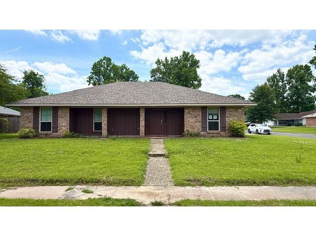 Single Family Home 4BR 2BA — 7457 Director Dr, Baton Rouge, LA