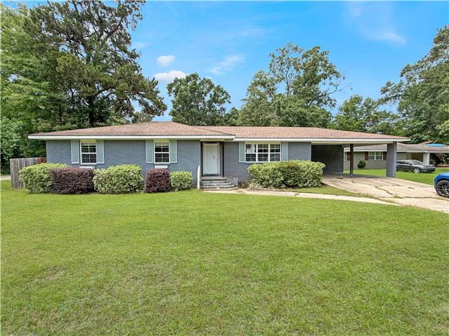 Single Family Home 3BR 2BA — 1551 N Beech St, Picayune, MS