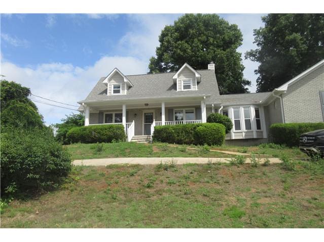 Photograph of 3302 Sunniroc Cir, Irondale, AL 35210
