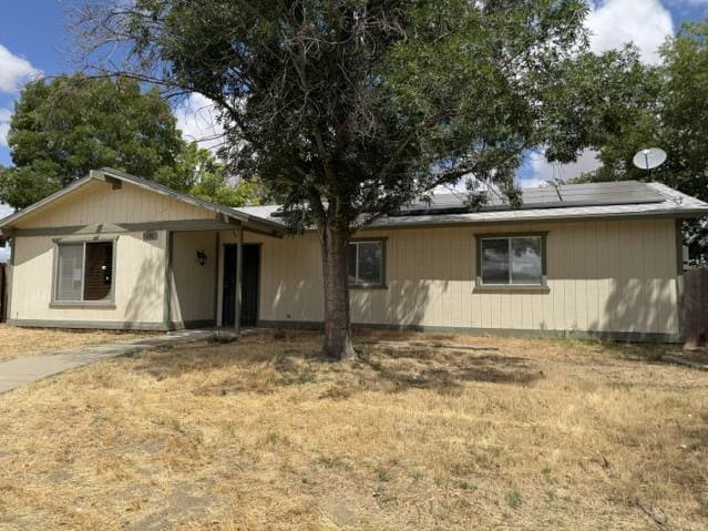 Photograph of 860 S Coalinga St, Coalinga, CA 93210