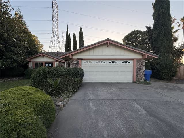 Photograph of 2834 Camarillo Dr, Sacramento, CA 95833