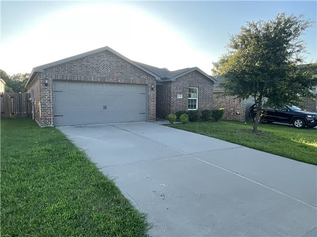Single Family Home 3BR 2BA - 21315 Crimson Orchard Dr, Hockley, TX