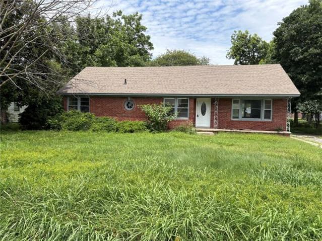 Single Family Home 3BR 2BA - 412 9th St W, Portageville, MO