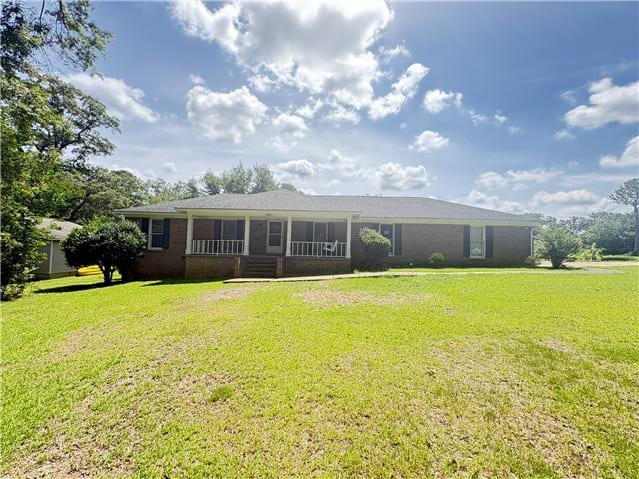 Single Family Home 4BR 3BA - 199 Story Ln, Leesburg, GA
