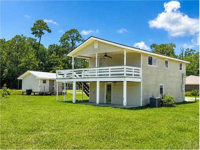 Single Family Home 3BR 2BA - 924 Washington St, Waveland, MS