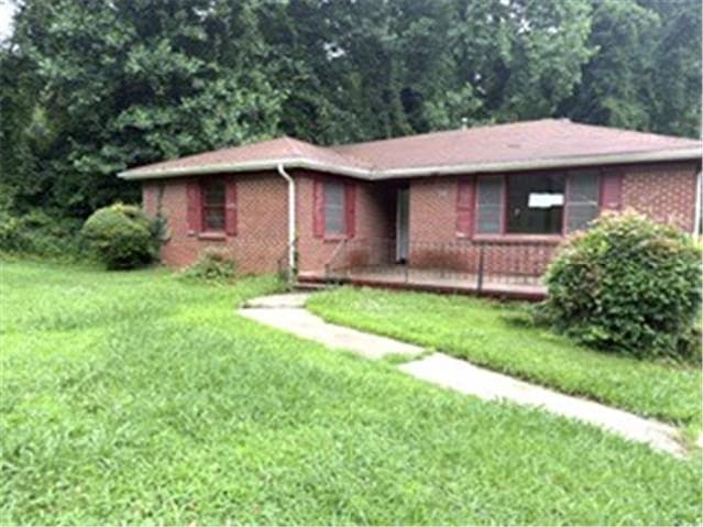 Single Family Home 3BR 1.1BA - 1840 Boulderview Dr SE, Atlanta, GA