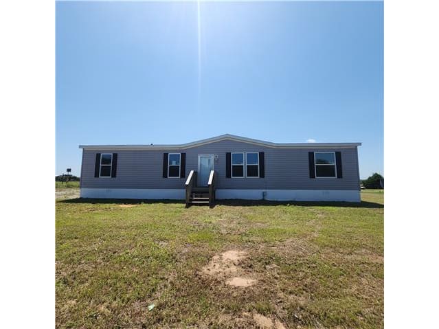 Manufactured Home 4BR 2BA - 10696 Chandler Way, Mcloud, OK