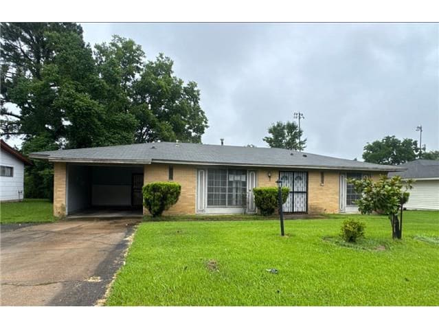 Single Family Home 3BR 2BA - 2002 Queensroad Ave, Jackson, MS