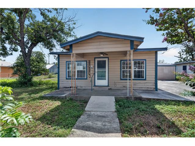 Single Family Home 2BR 2BA - 2107 El Jardin Rd, San Antonio, TX