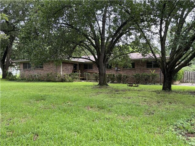 Single Family Home 3BR 2BA - 12530 Hwy 538, Oil City, LA
