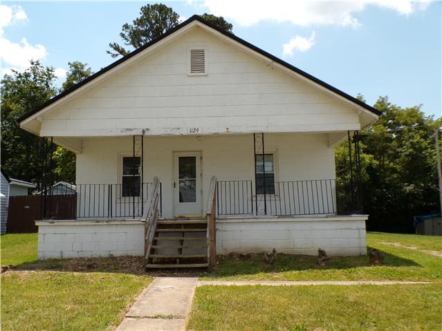 Single Family Home 2BR 1BA - 1129 Forest St, Greeneville, TN